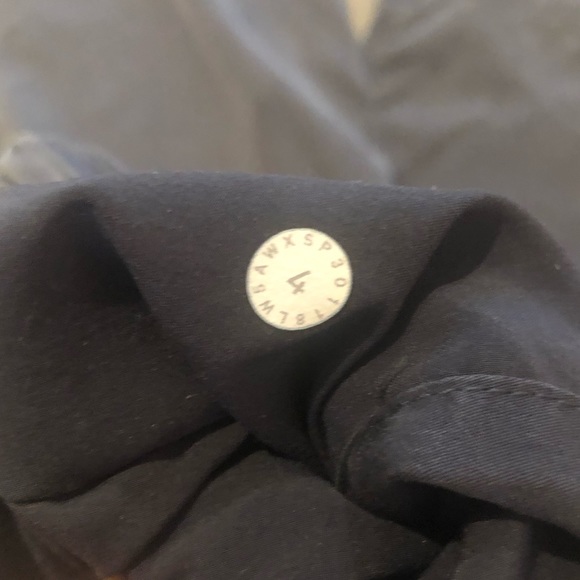 LULULEMON Can You Feel the Pleat Pant - Picture 4 of 6